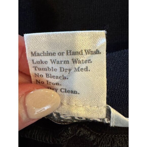 Misook Skirt Women XS Petite Black Knit A Line Flared Knee Length Career Preppy - Picture 7 of 7